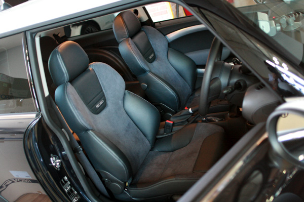 812 R56 MINI 1 IMG_1983.jpg